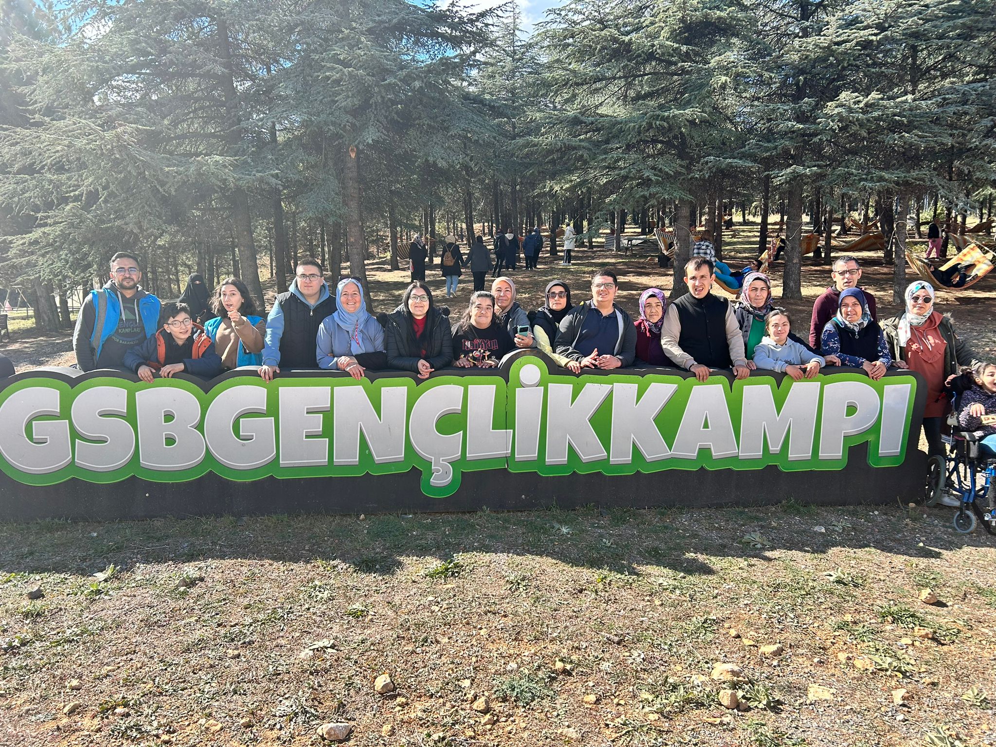 450 Otizmli Gencin Katılımıyla Anlamlı Kamp Etkinliği