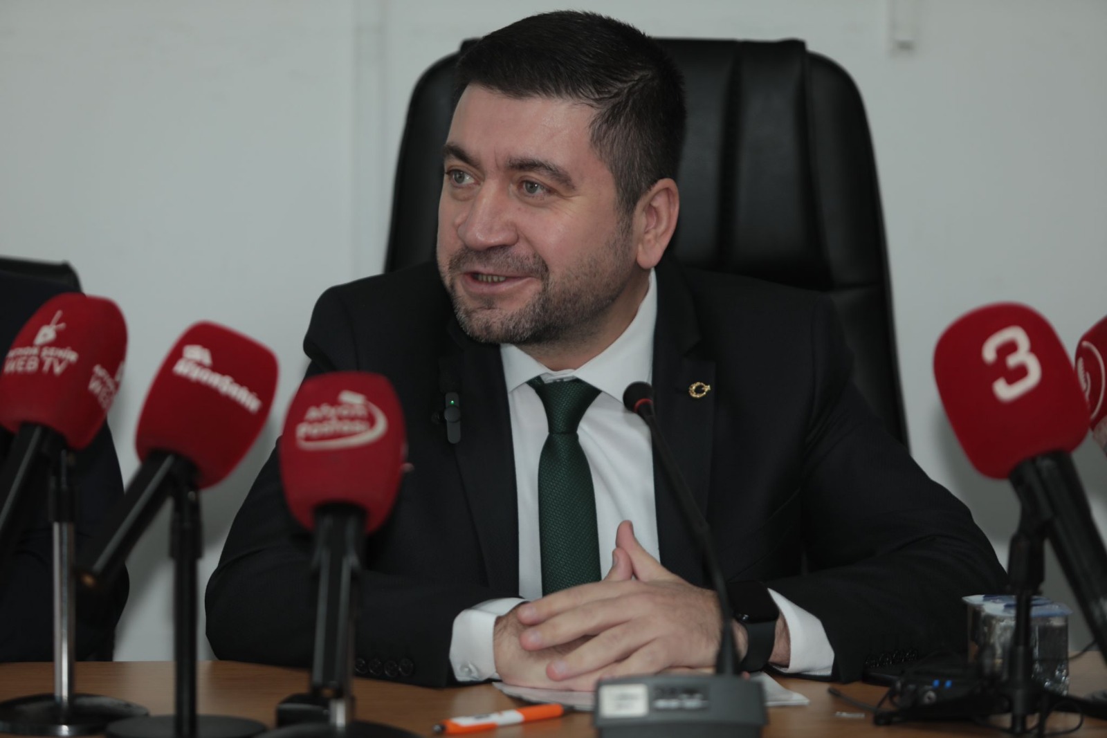 “Afyonspor bir kesime mal edilebilecek kadar küçük bir kulüp değildir”