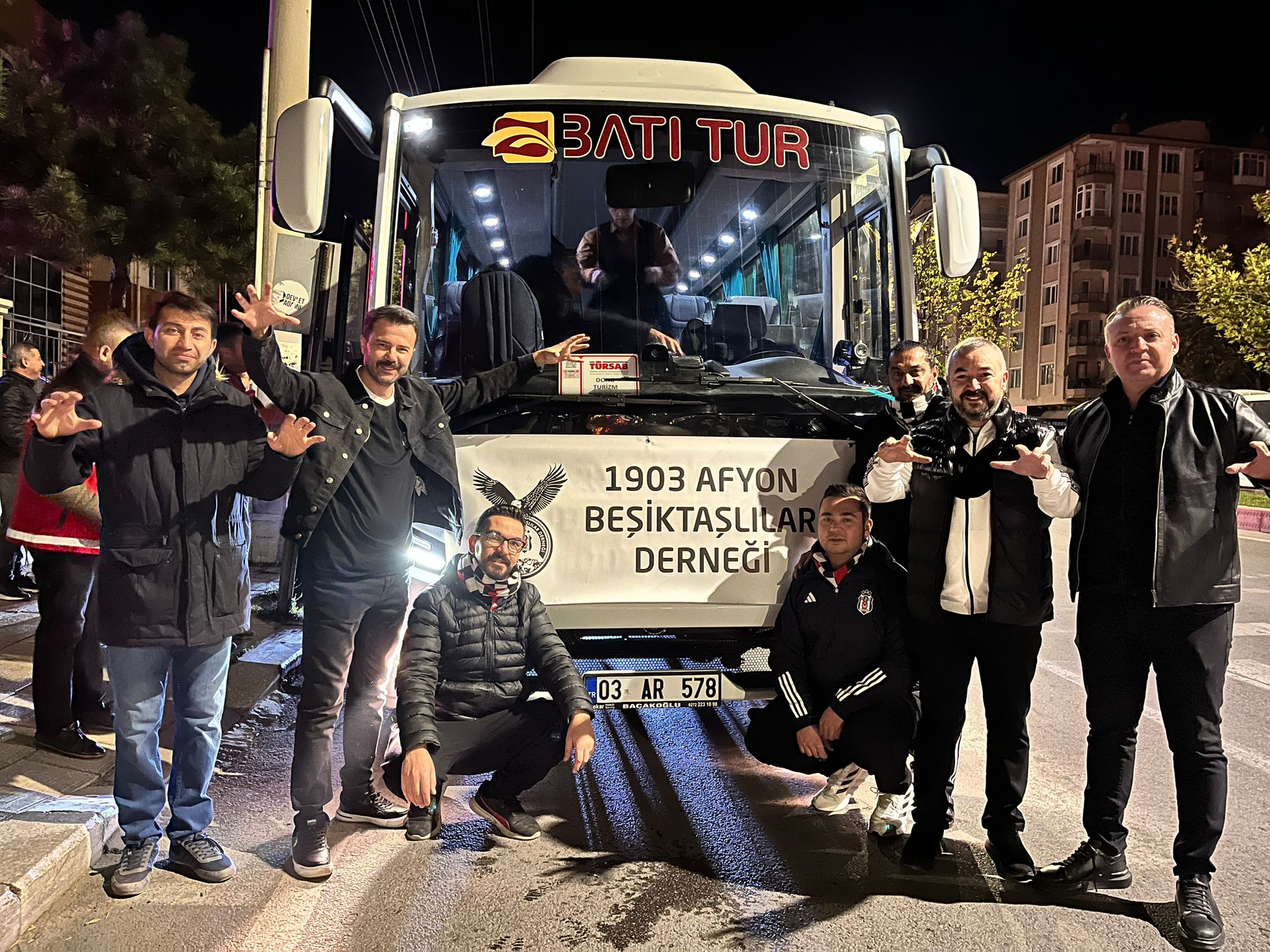 Başkan Genç ve Yönetimi Taş Üstüne Taş Koyuyor: 35 Çocuğun Hayali Gerçekleşti