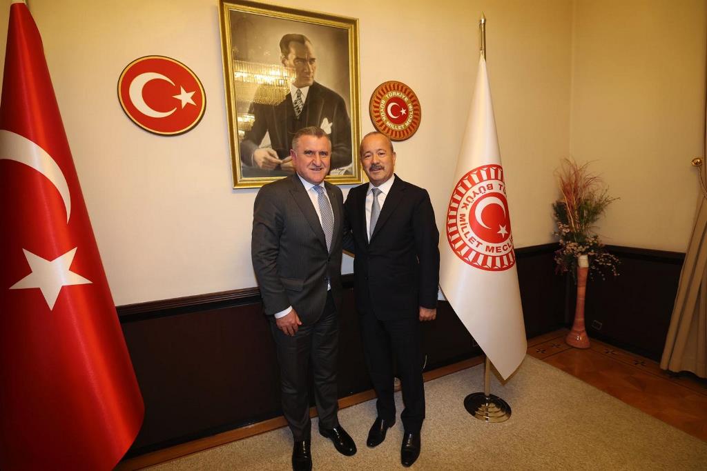 Afyonkarahisar’a Yeni Spor Yatırımları