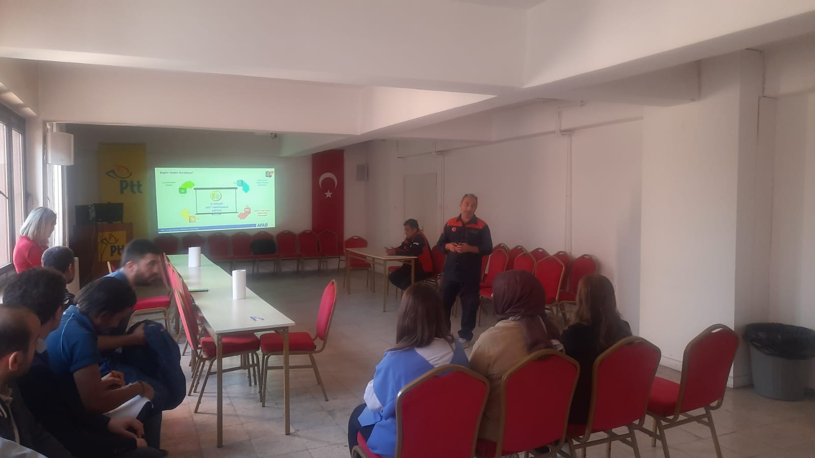 Afyonkarahisar’da PTT Personeline Afet Farkındalık Eğitimi