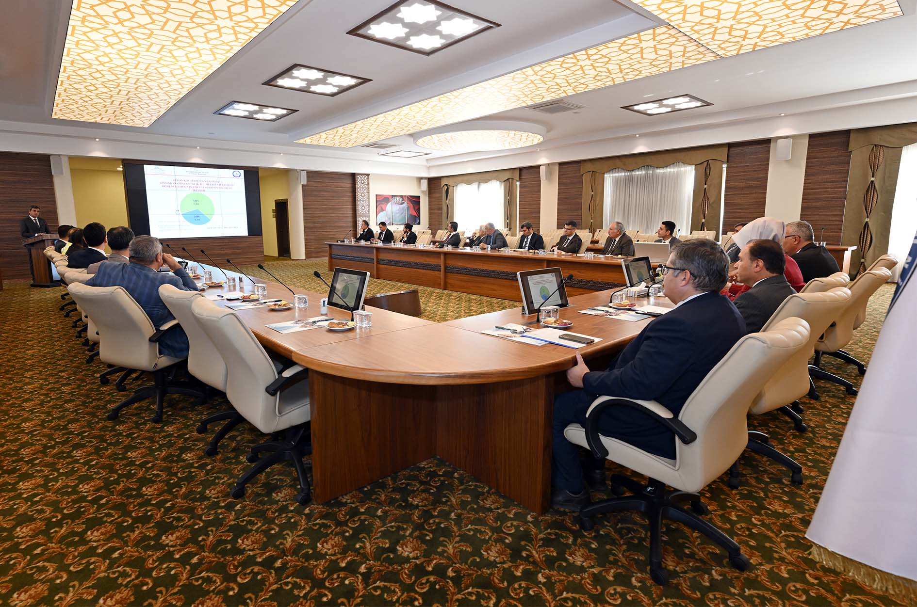ÜNİVERSİTELERİN GÜVENLİK TOPLANTISI YAPILDI