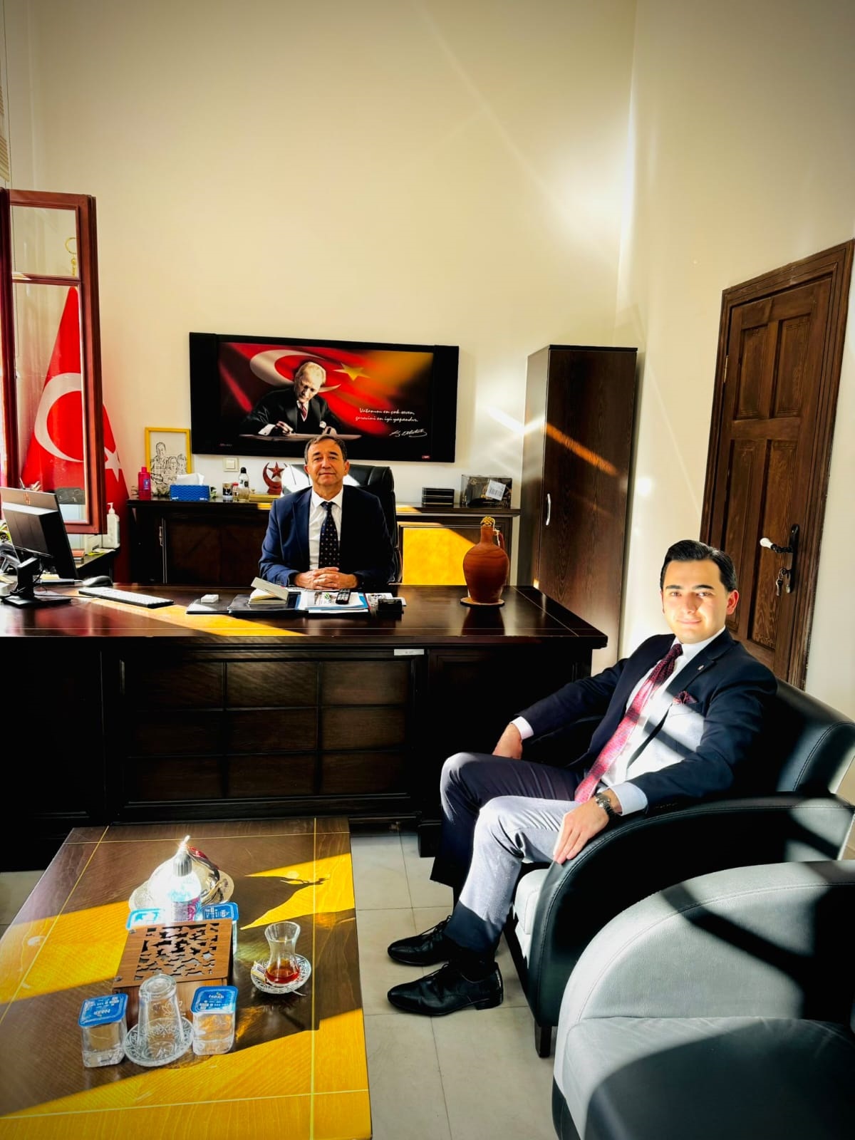 BEB Genel Sekreteri Bağseven Vali Yardımcısı Uysal'ı Ziyaret Etti