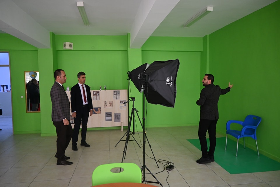 Kaymakam Topuz Çay Anadolu Lisesi'nde İncelemelerde Bulundu