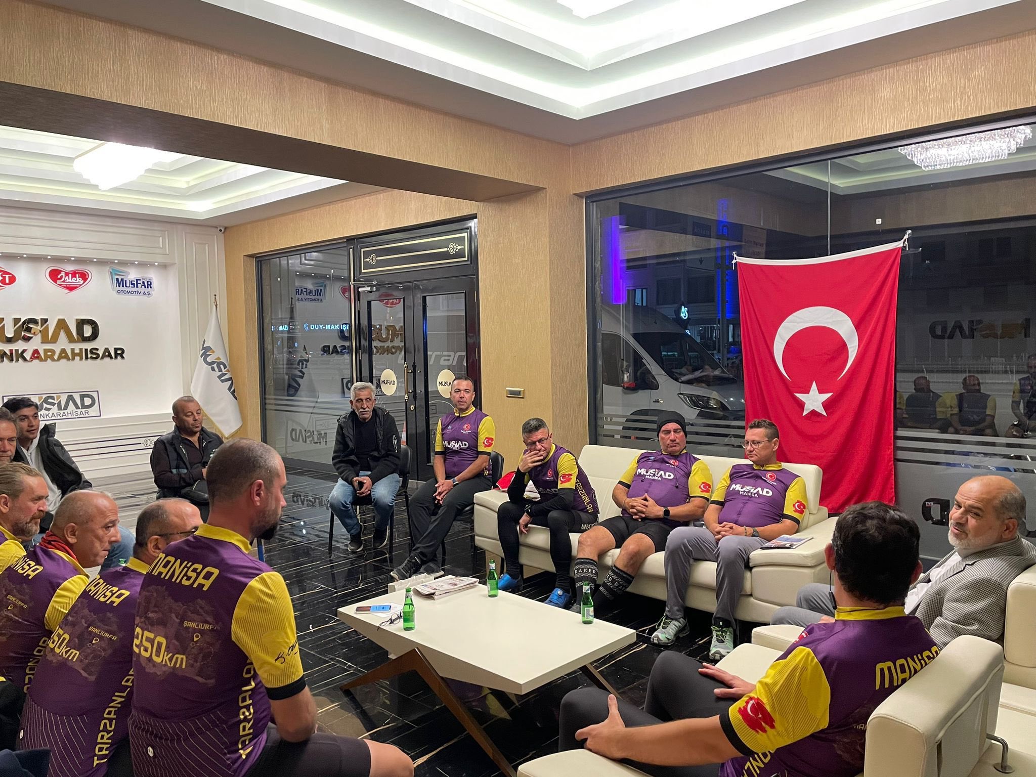 MÜSİAD'dan “Şiddete Yol Verme, Bisiklete Yol Ver" Projesine Destek