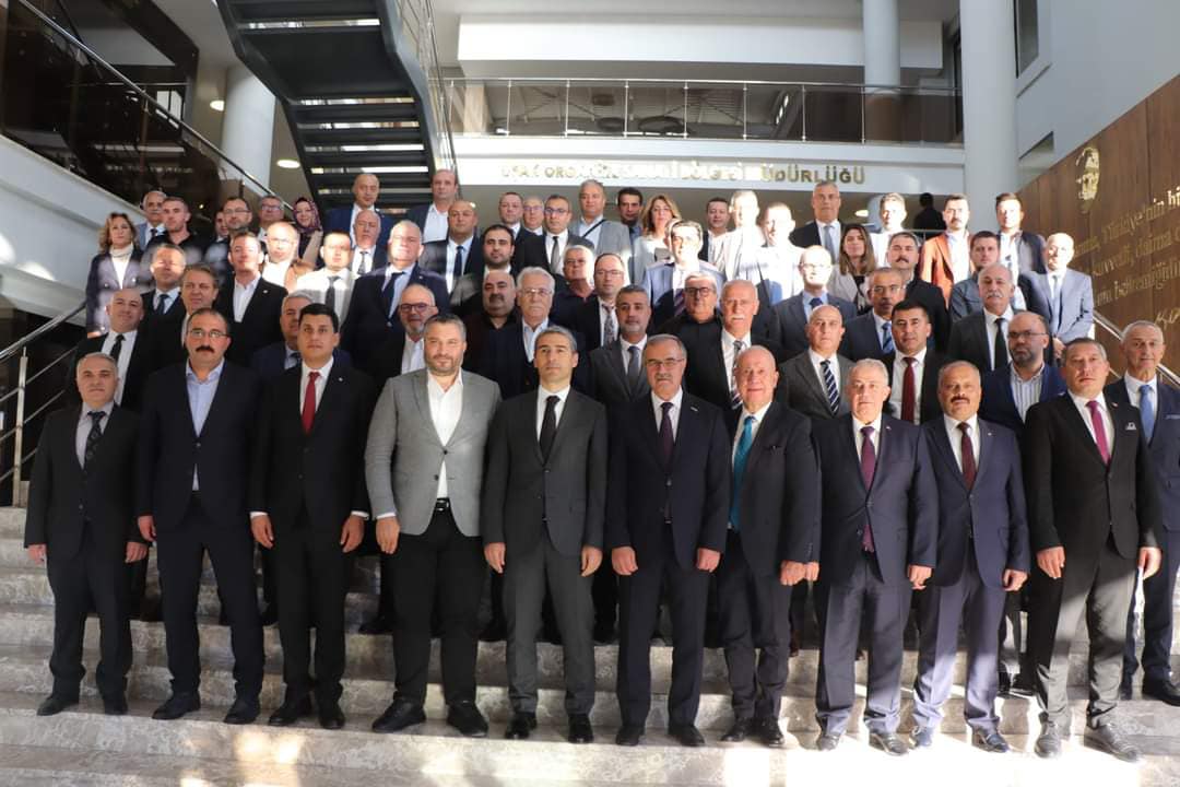 Sanayi Zirvesinde Dinar'ın Sesi: Özcan ve Topçu, İlçenin Sanayi Taleplerini Masaya Yatırdı!