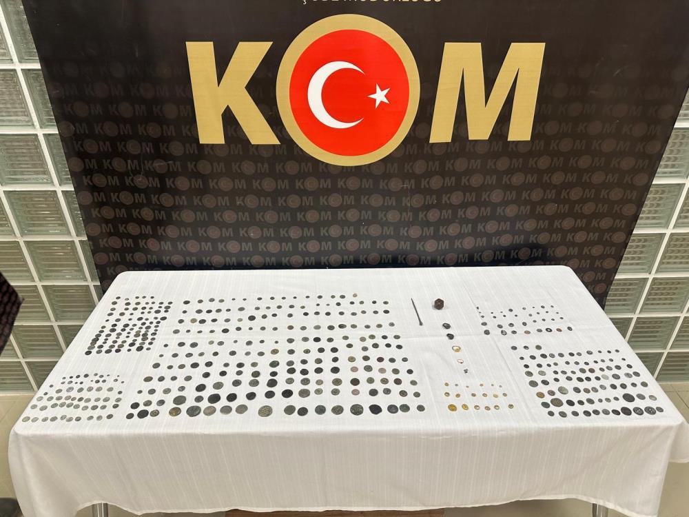 TARİHİ ESER OPERASYONU: 471 ADET OBJE ELE GEÇİRİLDİ