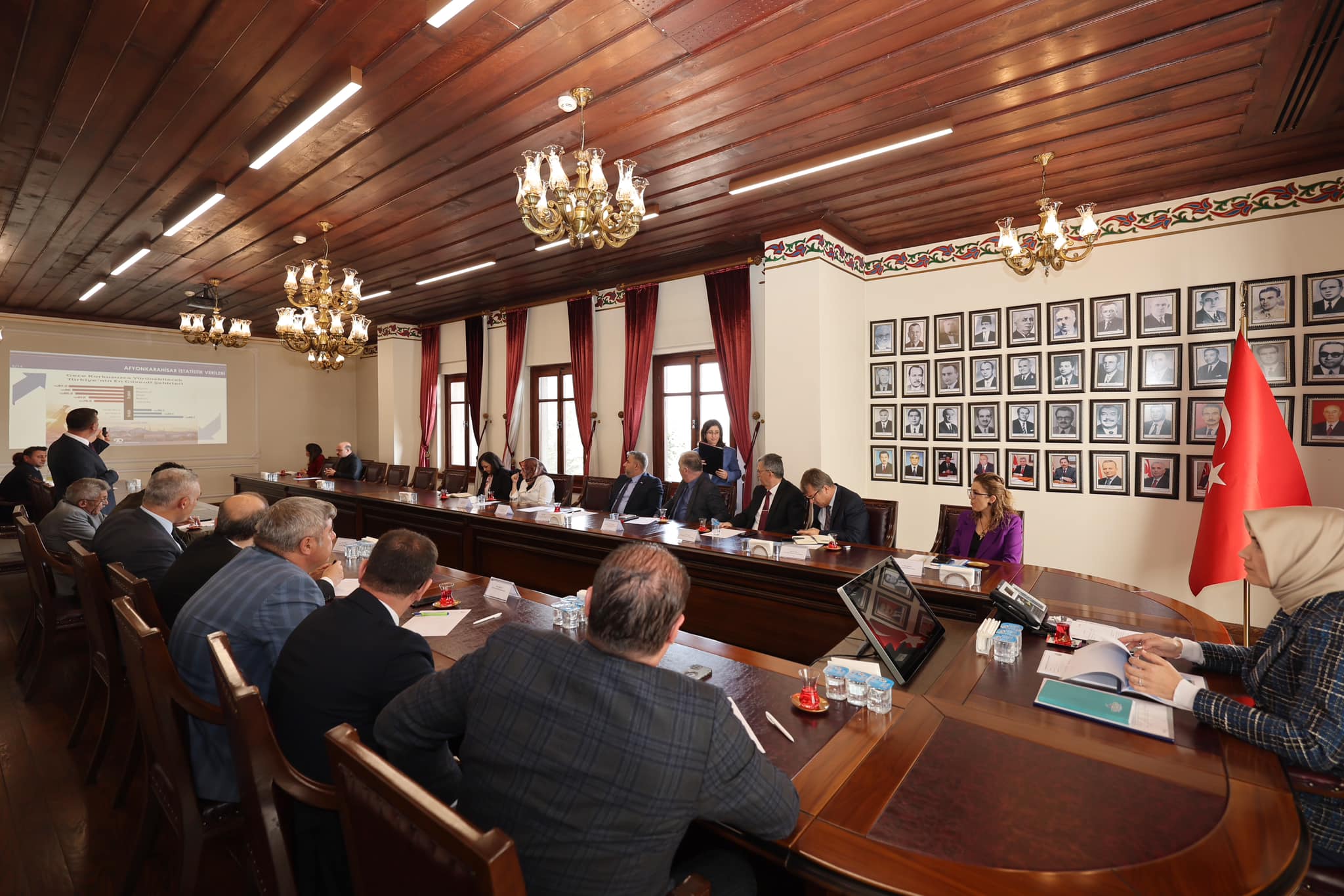 Vali Yiğitbaşı İstihdam Toplantısına Başkanlık Etti