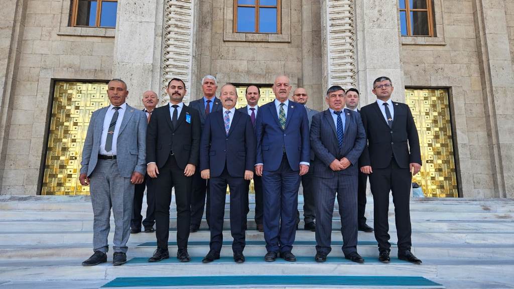 MHP İL GENEL MECLİSİ ÜYELERİ'NDEN, MİLLETVEKİLİ TAYTAK'A ZİYARET
