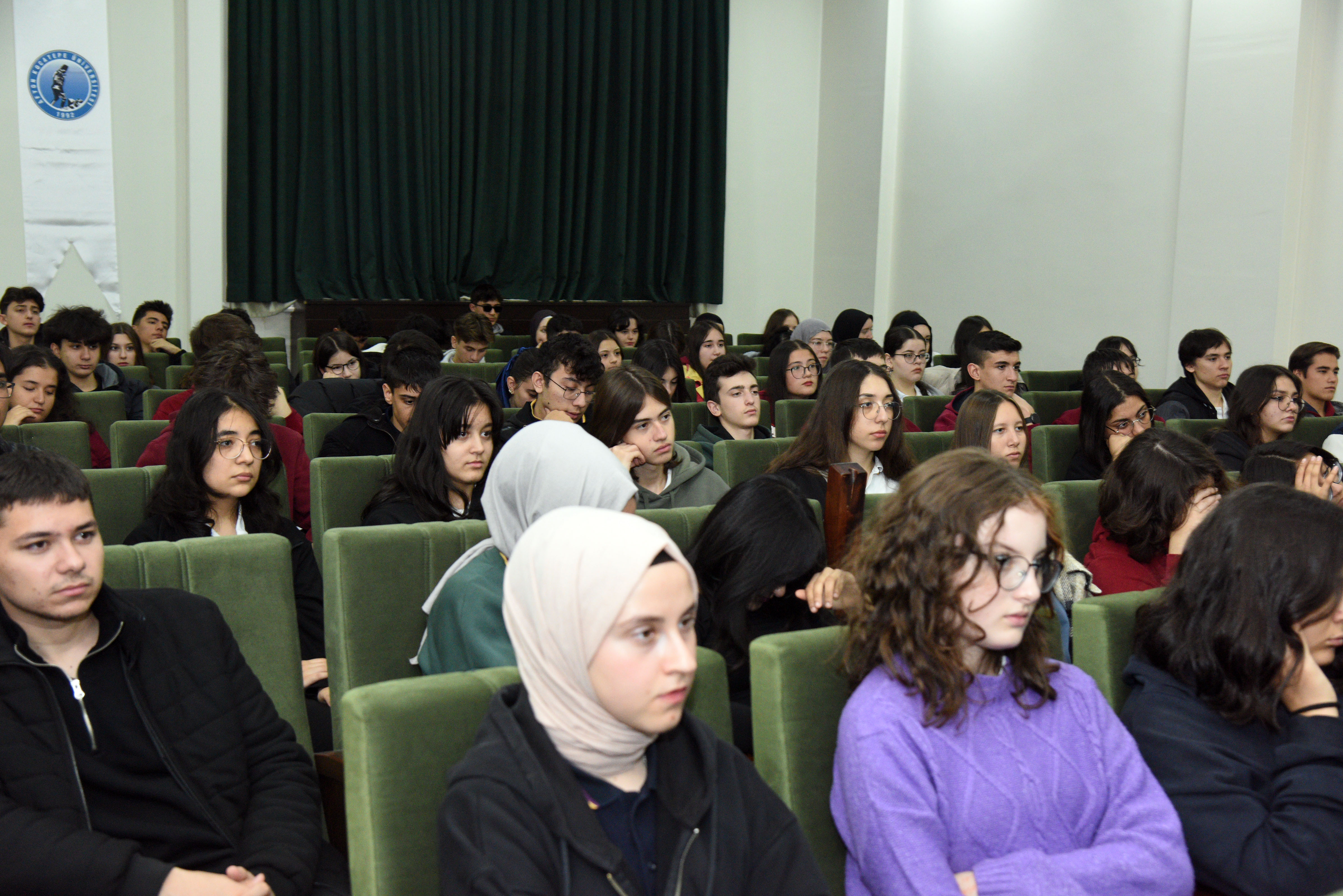 AKÜ’de “İlanının 101. Yılında Cumhuriyet’in Anlamı Ve Önemi” Anlatıldı