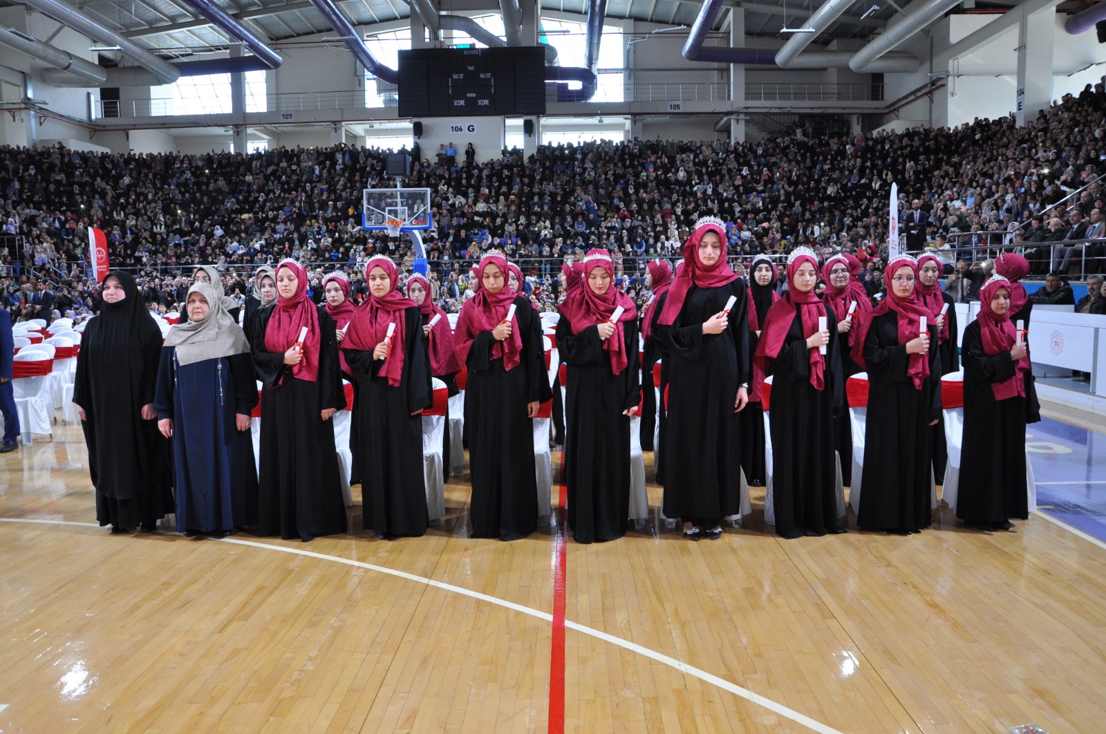 Afyon'da Aileler Gurur Duydu 201 Öğrenci Hafız Oldu