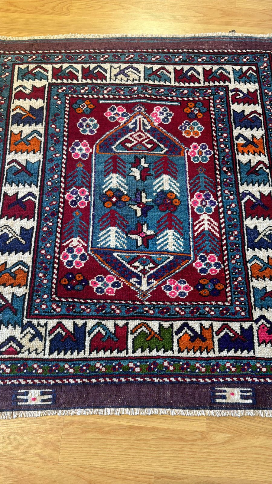 İlmek İlmek Anadolu: Ege Bölgesi Büyük Halı ve Kilim Müzayedesi Başlıyor!