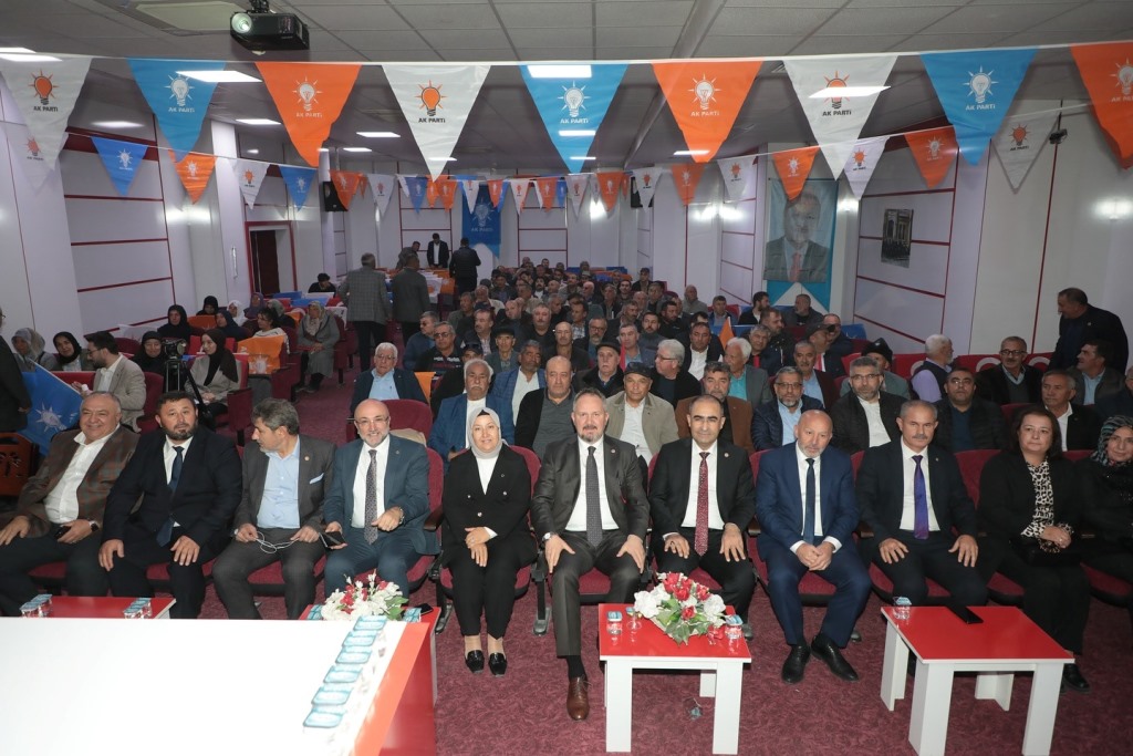 AK PARTİ İSCEHİSAR'DA KONGRE HEYECANI YAŞANDI