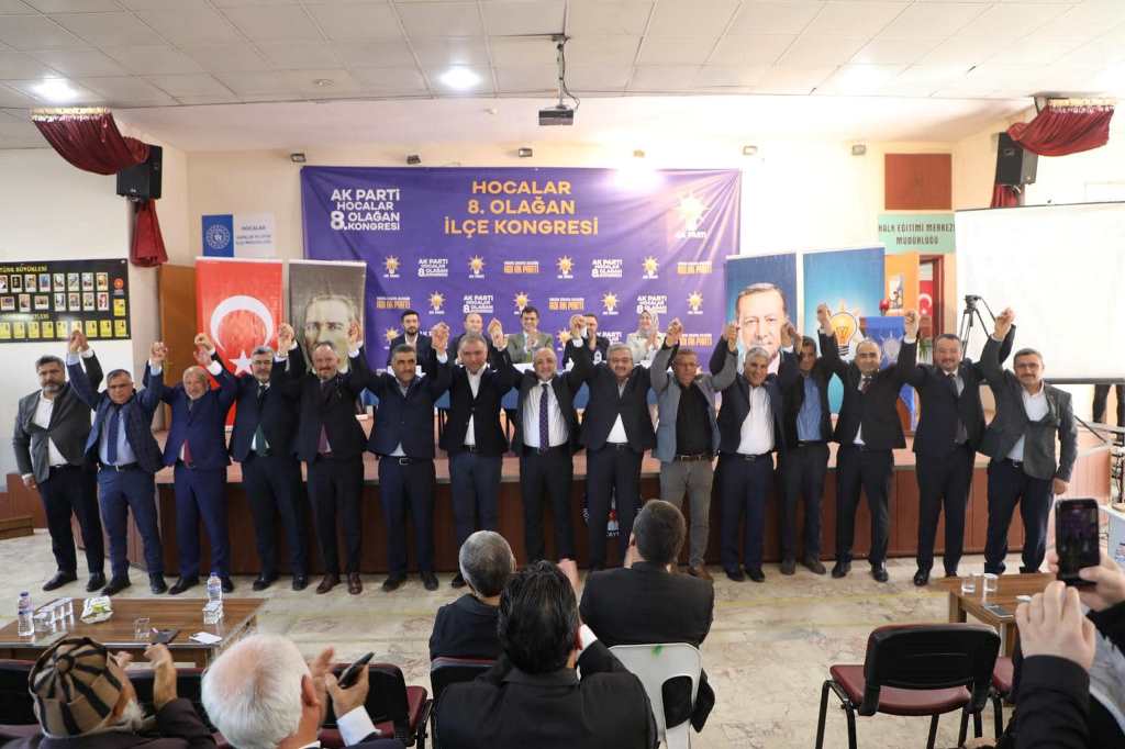 HOCALAR'DA 8. OLAĞAN AK PARTİ İLÇE KONGRESİ GERÇEKLEŞTİ
