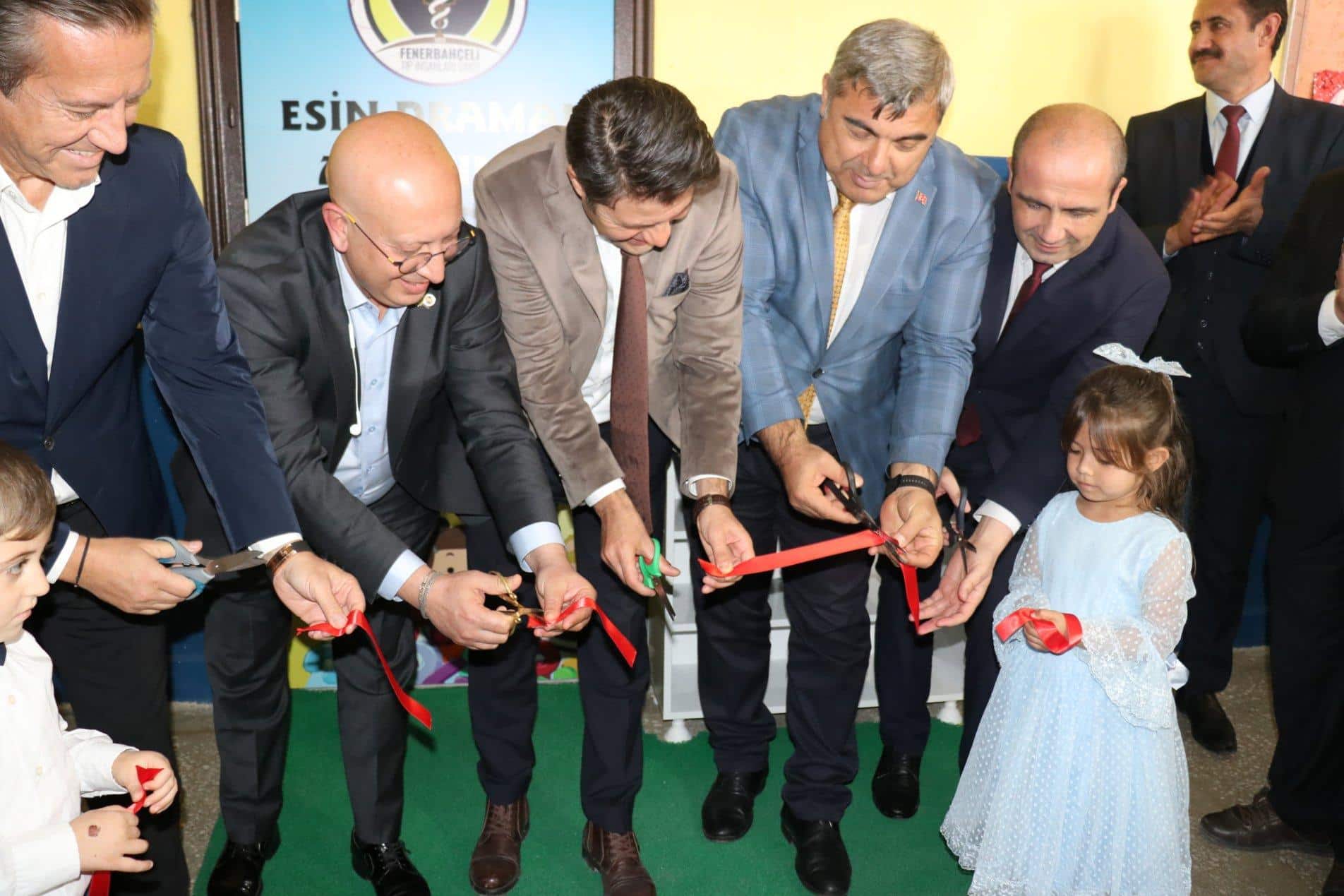FENERBAHÇELİ TIP İNSANLARI VAKFI 2 ANASINIFI AÇTI