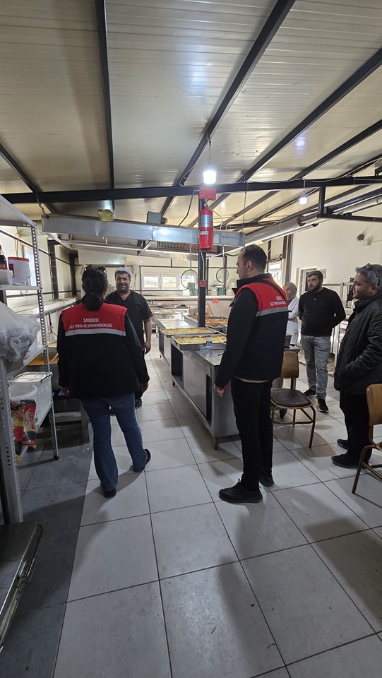 Afyonkarahisar’da Eş Zamanlı Gıda Denetimleri