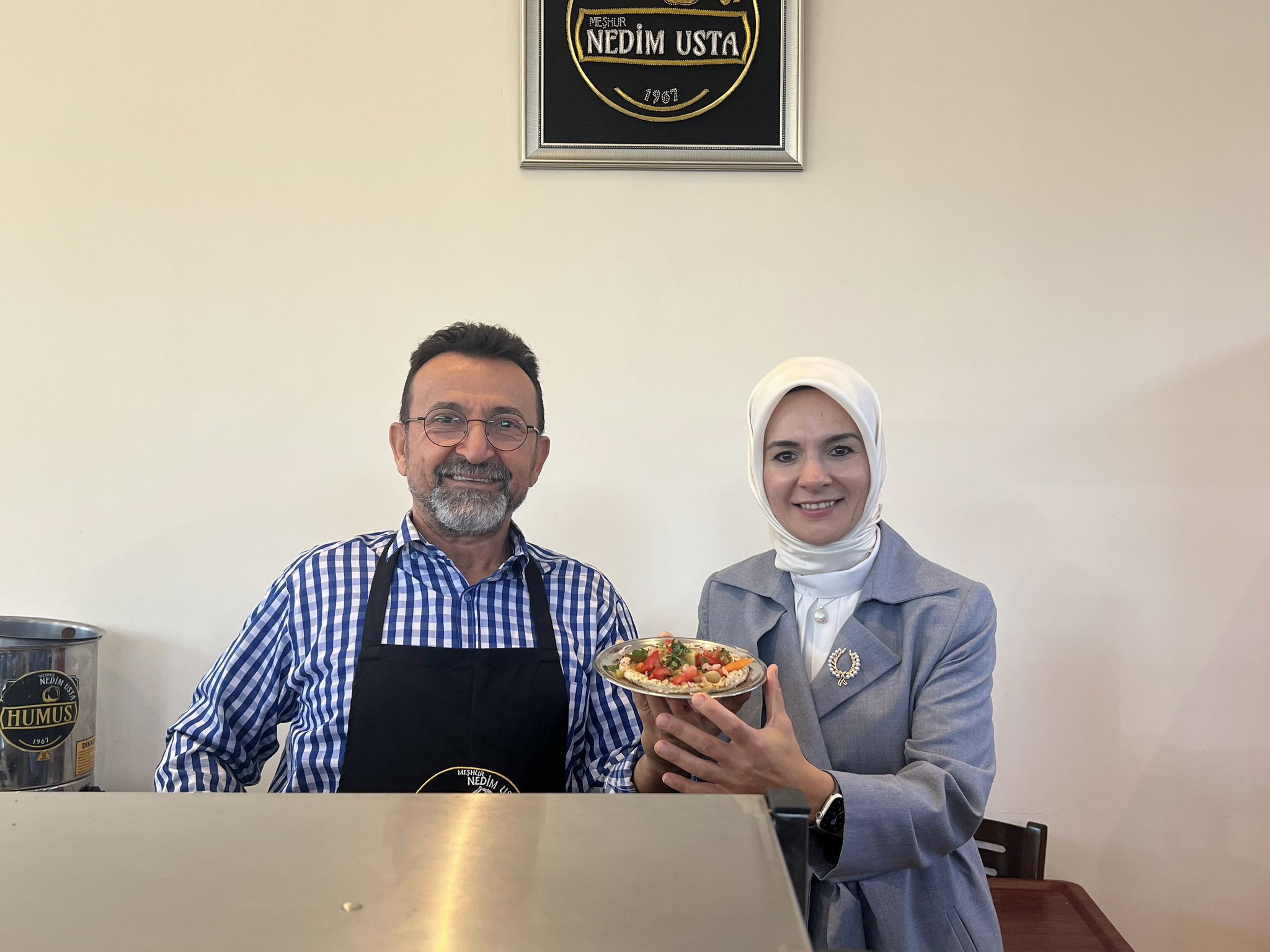 BAKAN GÖKTAŞ VE BAKAN YERLİKAYA HATAY ANTAKYA GASTRONOMİ ÇARŞISINI ZİYARET ETTİ