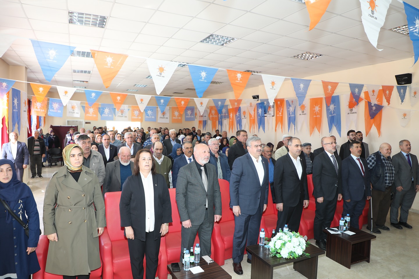 AK Parti Kızılören Kongresi Gerçekleşti