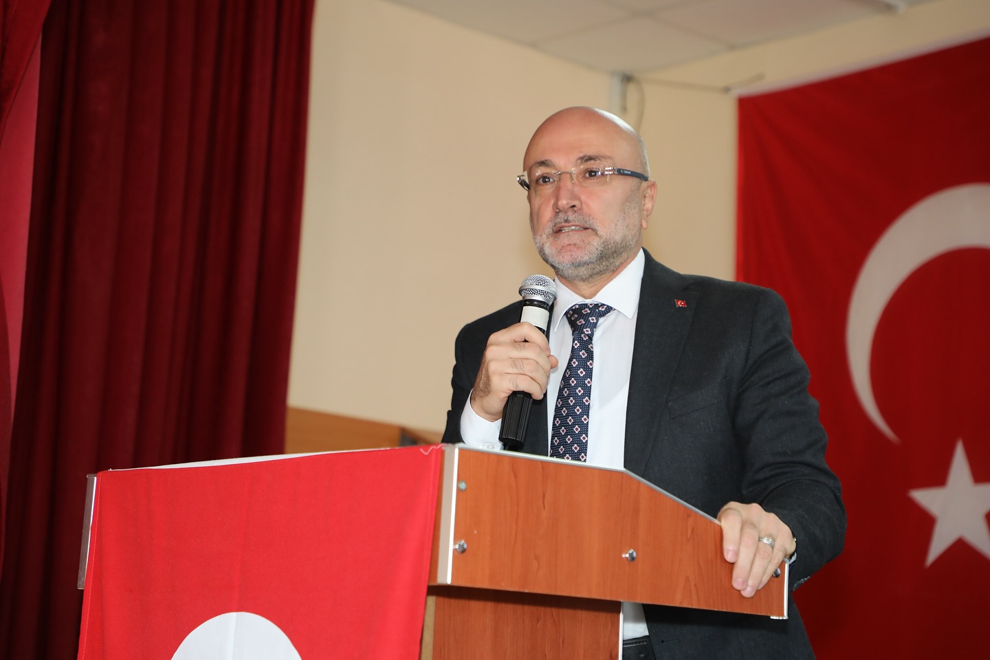 AK Parti Kızılören Kongresi Gerçekleşti