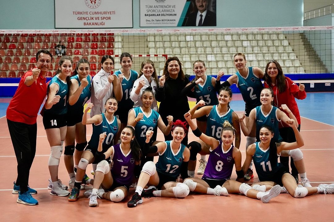 Yine harikasınız kızlar!