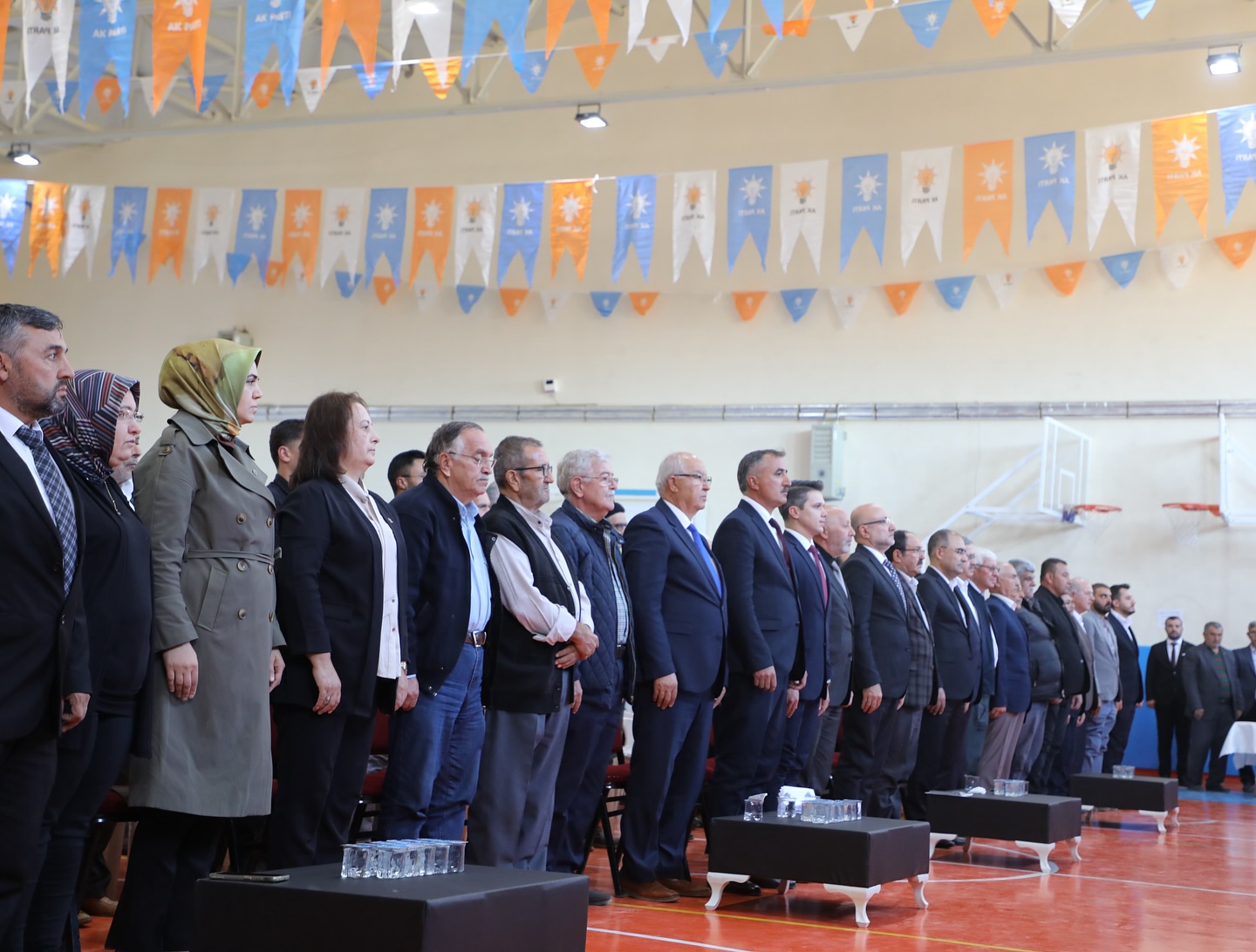 AK Parti Dazkırı Kongresini Büyük Coşkuyla Tamamladı