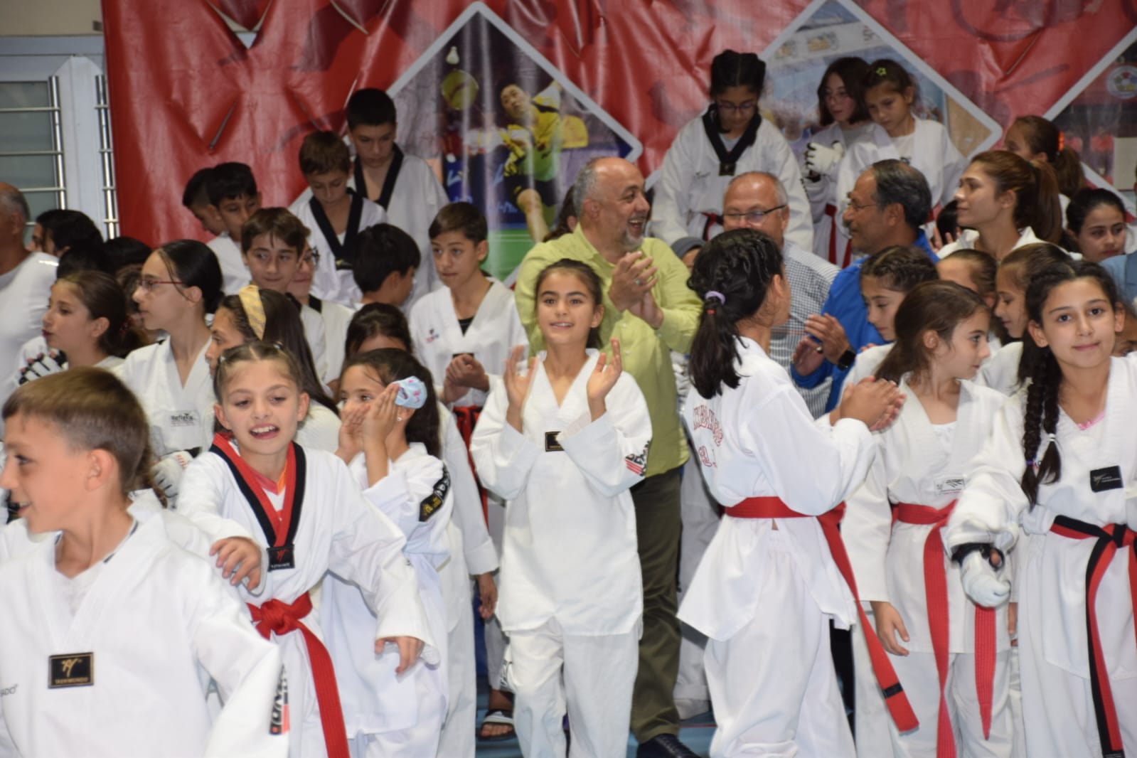 Taekwondo Müsabakaları Afyonkarahisar'da İlk Kez Elektronik Sistemde Yapıldı