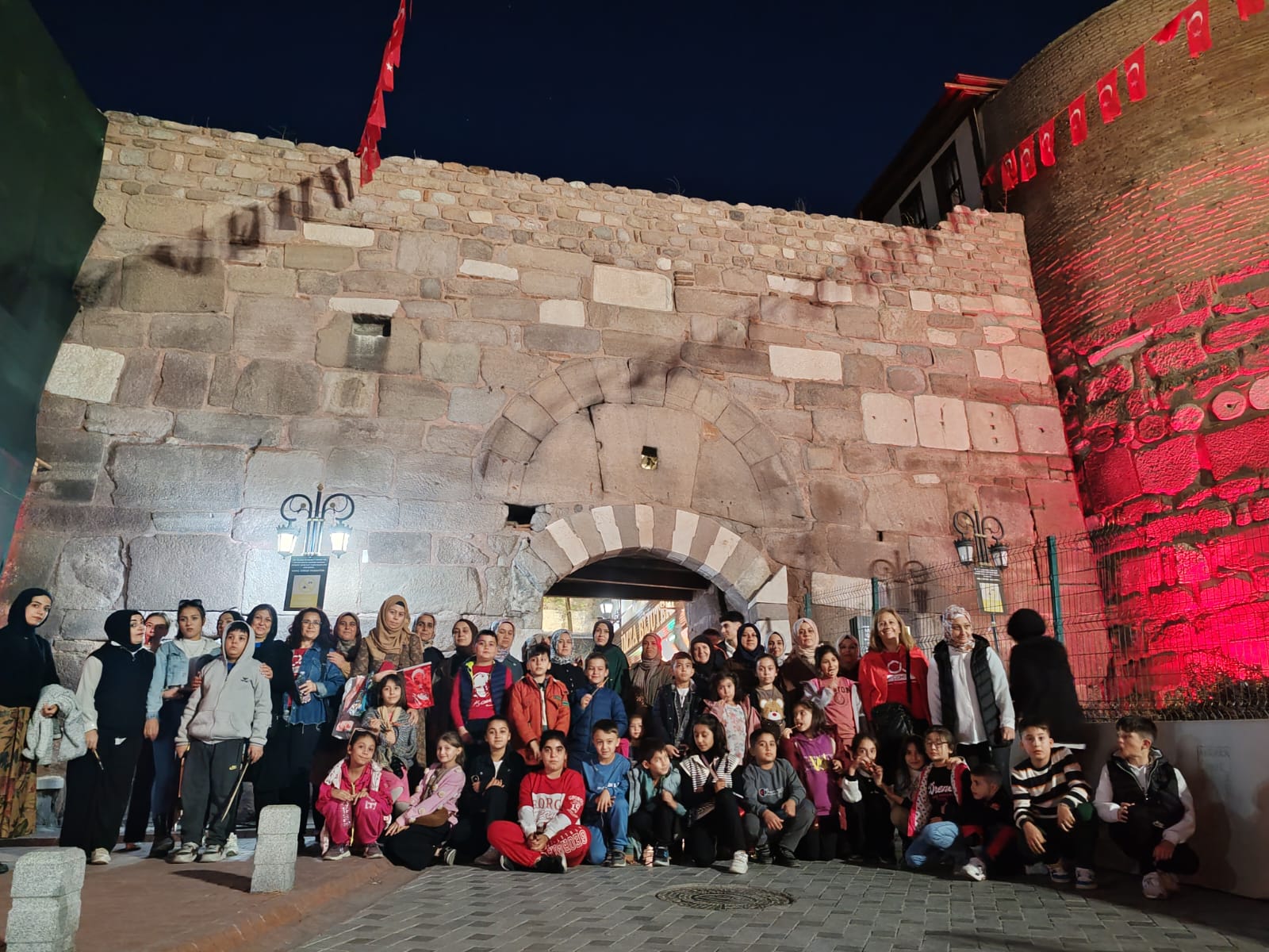 Afyonkarahisar Merkez Nurettin Karaman İlkokulu'ndan Tarihi Gezi
