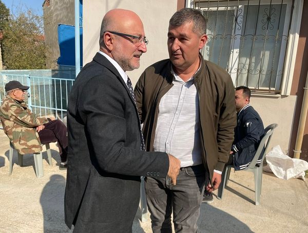 AK Partili Şahin Eski Başkan Atlı’nın  Anne Acısını Yüreğinde Hissetti