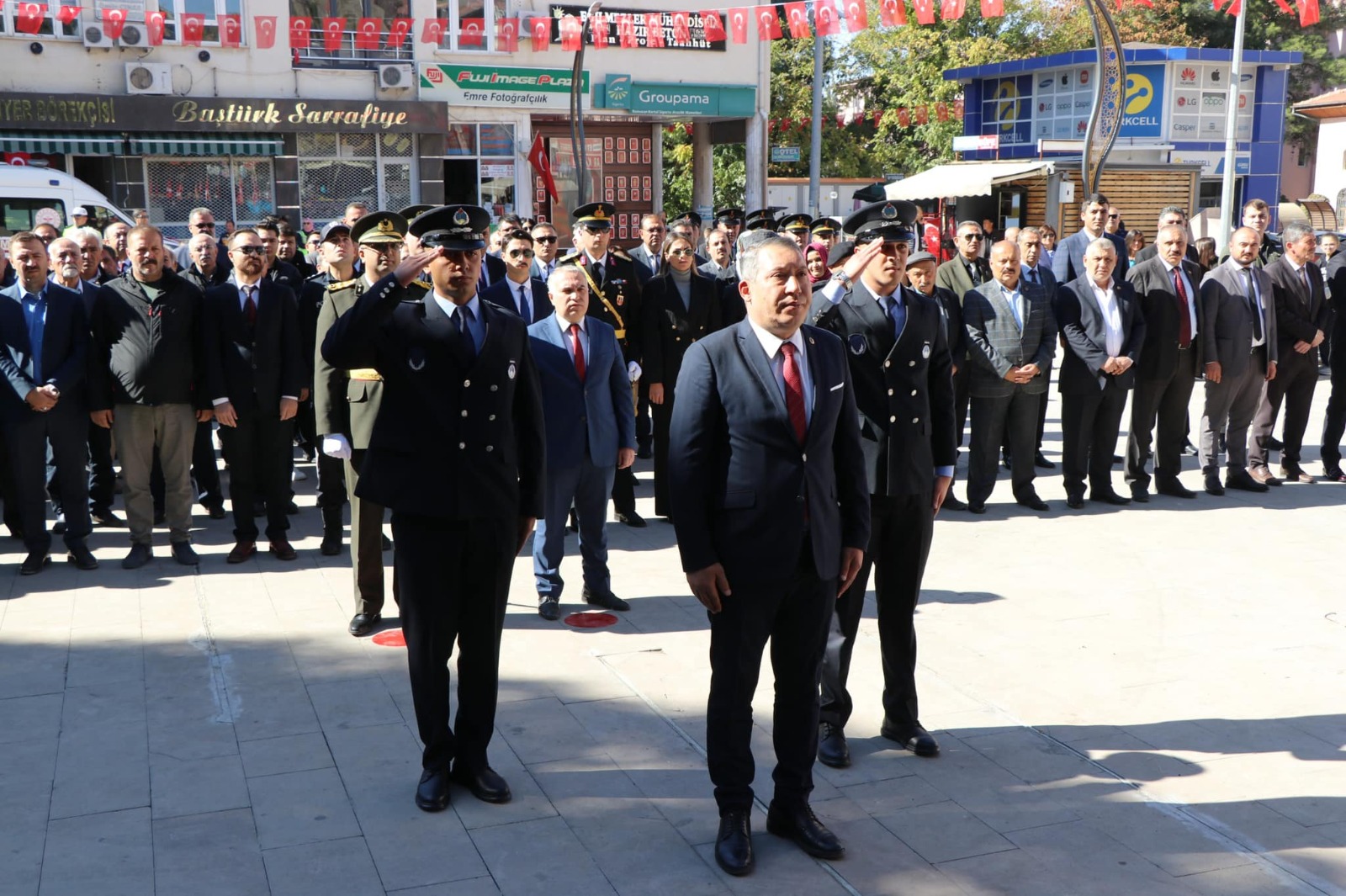 DİNAR İLÇESİNDE CUMHURİYET BAYRAMI KUTLAMALARI BAŞLADI