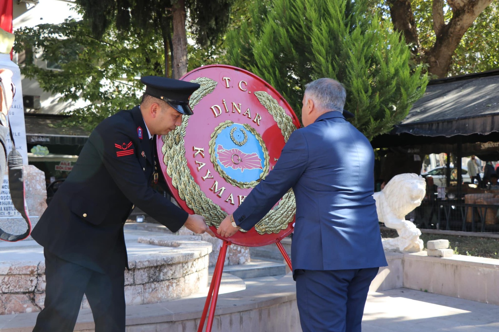 DİNAR İLÇESİNDE CUMHURİYET BAYRAMI KUTLAMALARI BAŞLADI
