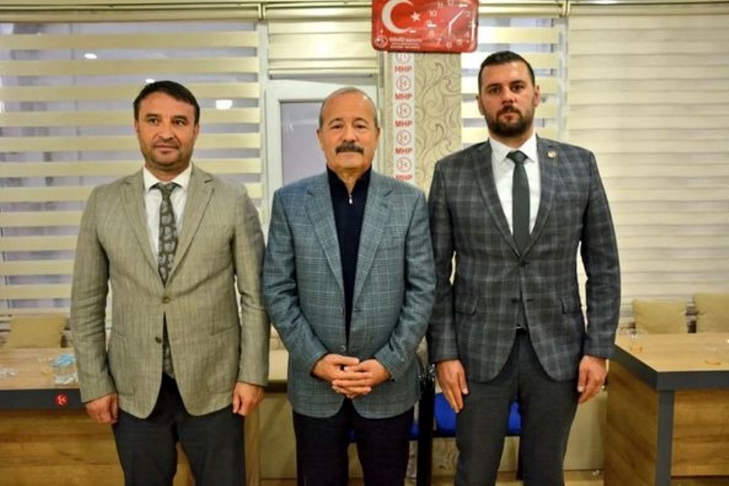 MİLLETVEKİLİ TAYTAK, SANDIKLI İLÇE BAŞKANINI ZİYARET ETTİ