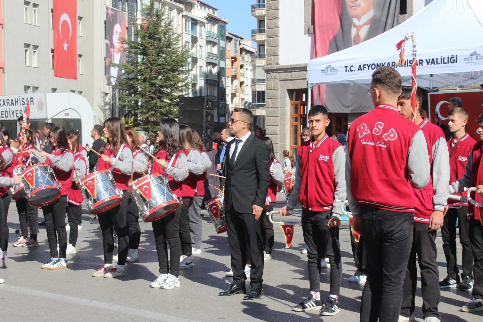 Cumhuriyet Bayramı, RSP Teknik Koleji Bando Takımı’nın Marşlarıyla Zafer Meydanı’nda Son Buldu