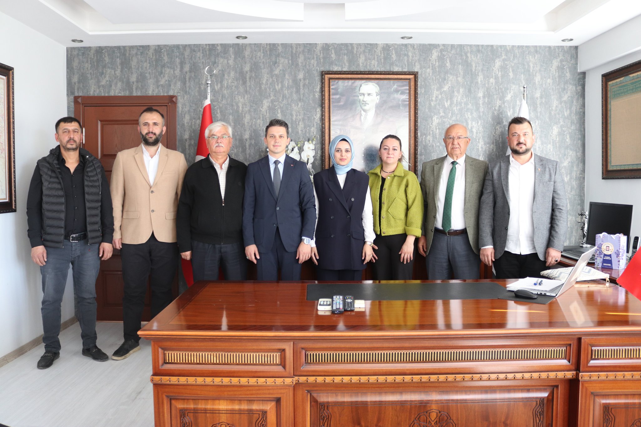 BAŞKAN ÇİÇEK YENİ ATANAN KAYMAKAM BAYDUŞ’U ZİYARET ETTİ