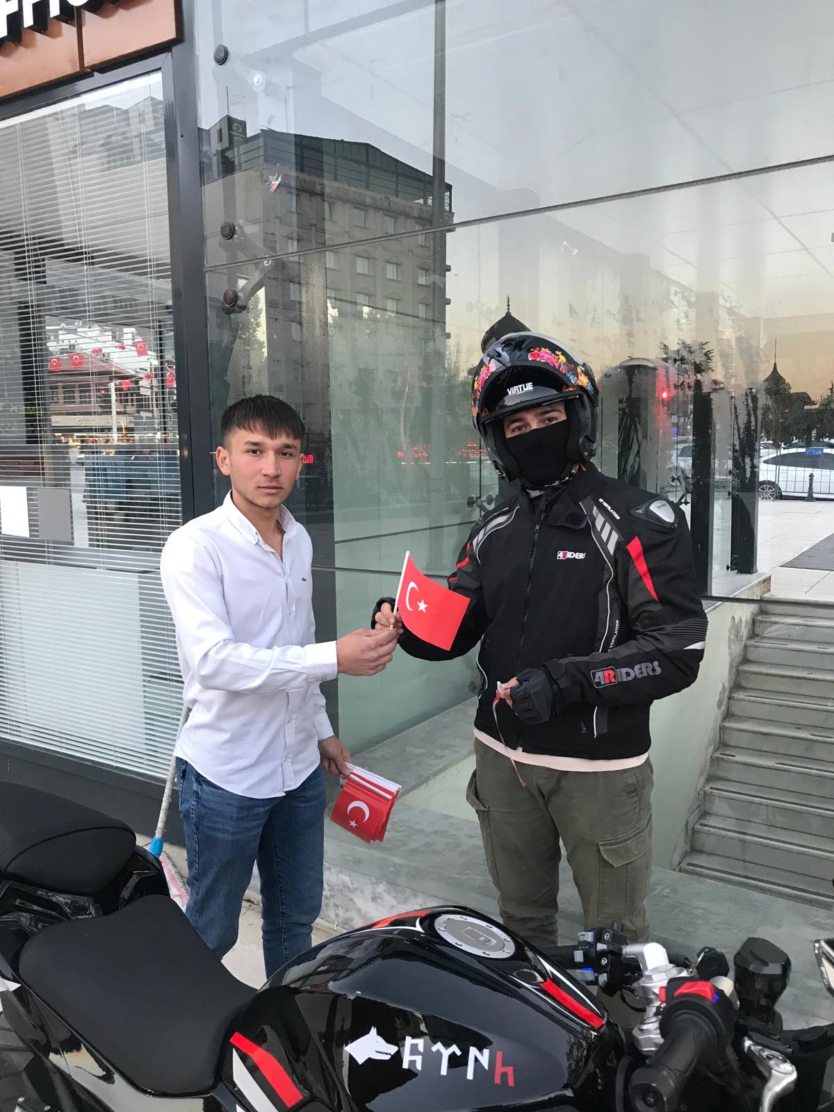 "TÜRK MİLLETİ, TÜM MİLLETLERE ÖRNEK OLMUŞTUR"