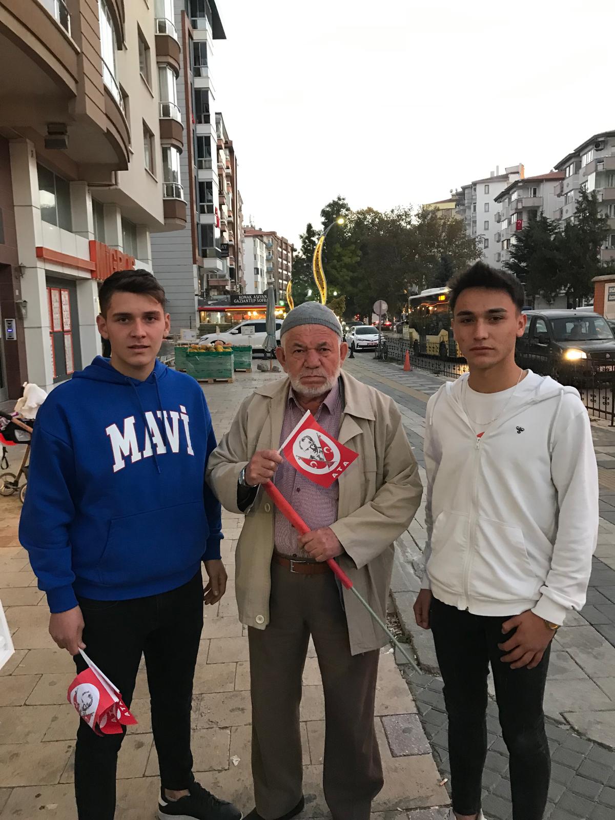 "TÜRK MİLLETİ, TÜM MİLLETLERE ÖRNEK OLMUŞTUR"