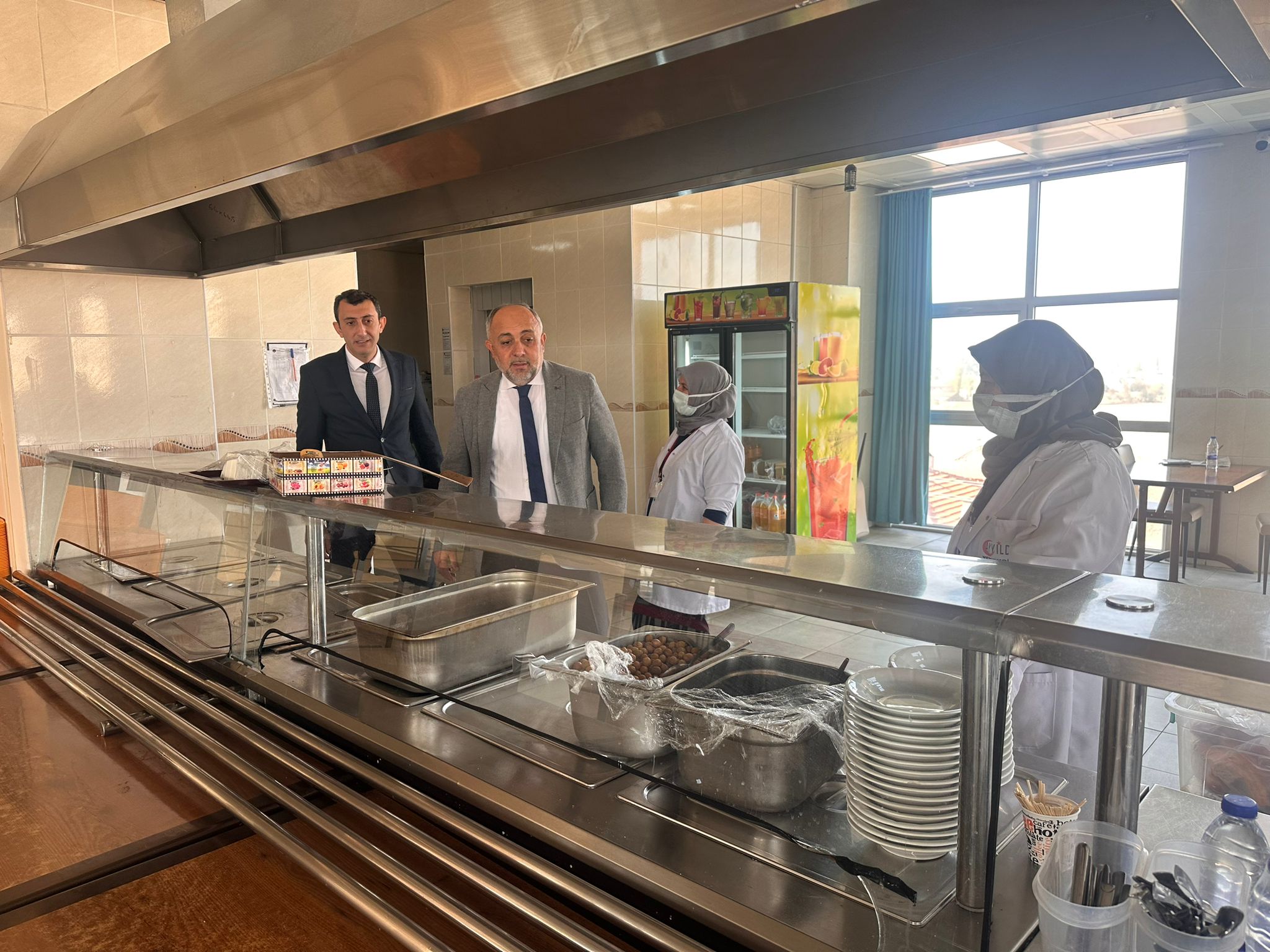 Gençlik ve Spor İl Müdürü Kasapoğlu Şuhut’ta Öğrencilerle Bir Araya Geldi