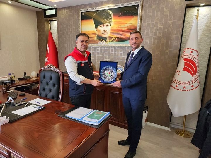 BAŞKAN YILDIRIM, MÜDÜR PARLAK'I ZİYARET ETTİ