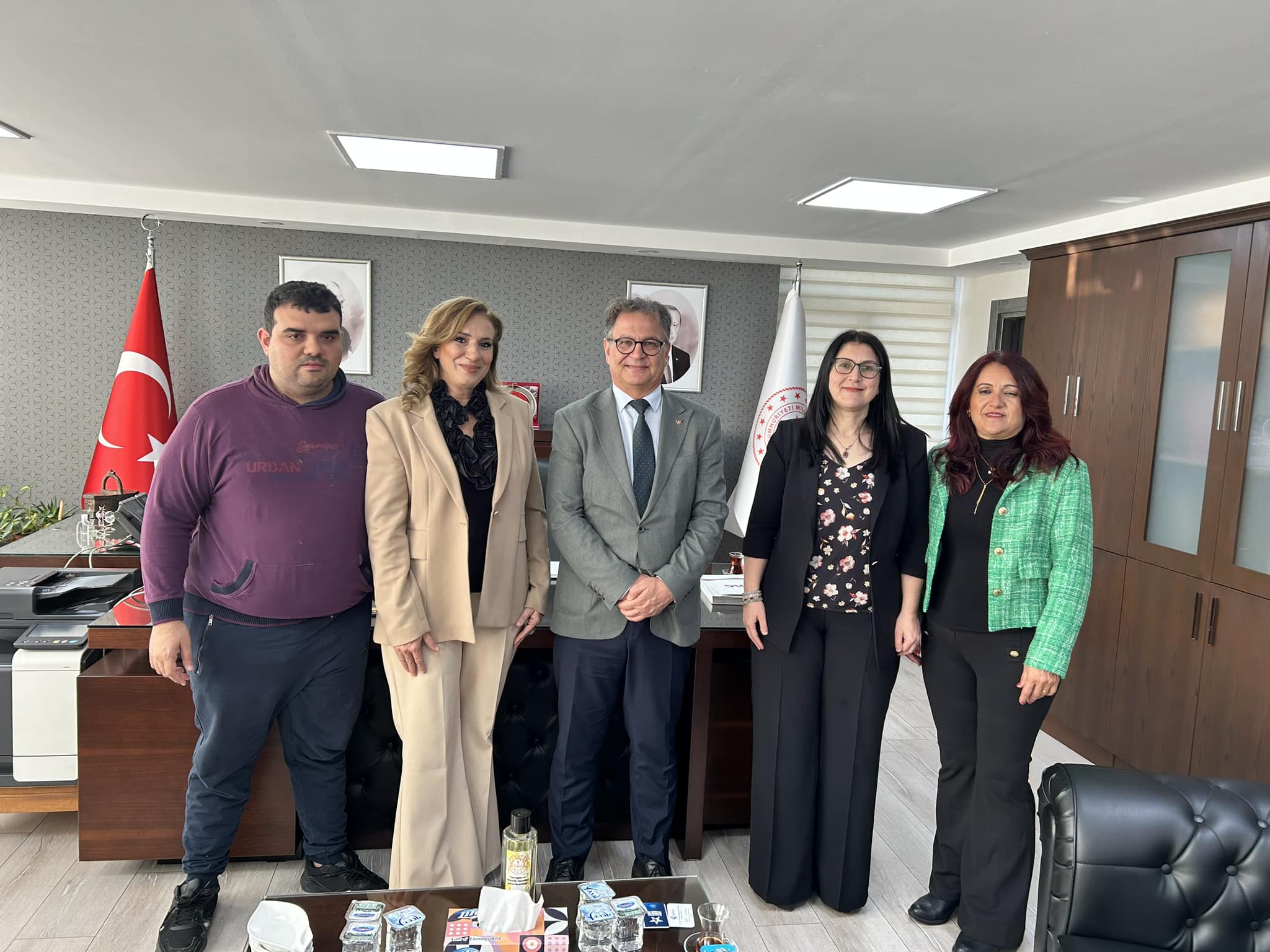 Sivil Toplumla İlişkiler Genel Müdürü Mehmet Fatih Günay’a Otizm Temalı Ziyaret