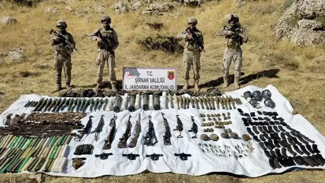 PKK'ya 11 ilde Gürz-25 operasyonu! 37 mağara ve sığınak imha edildi