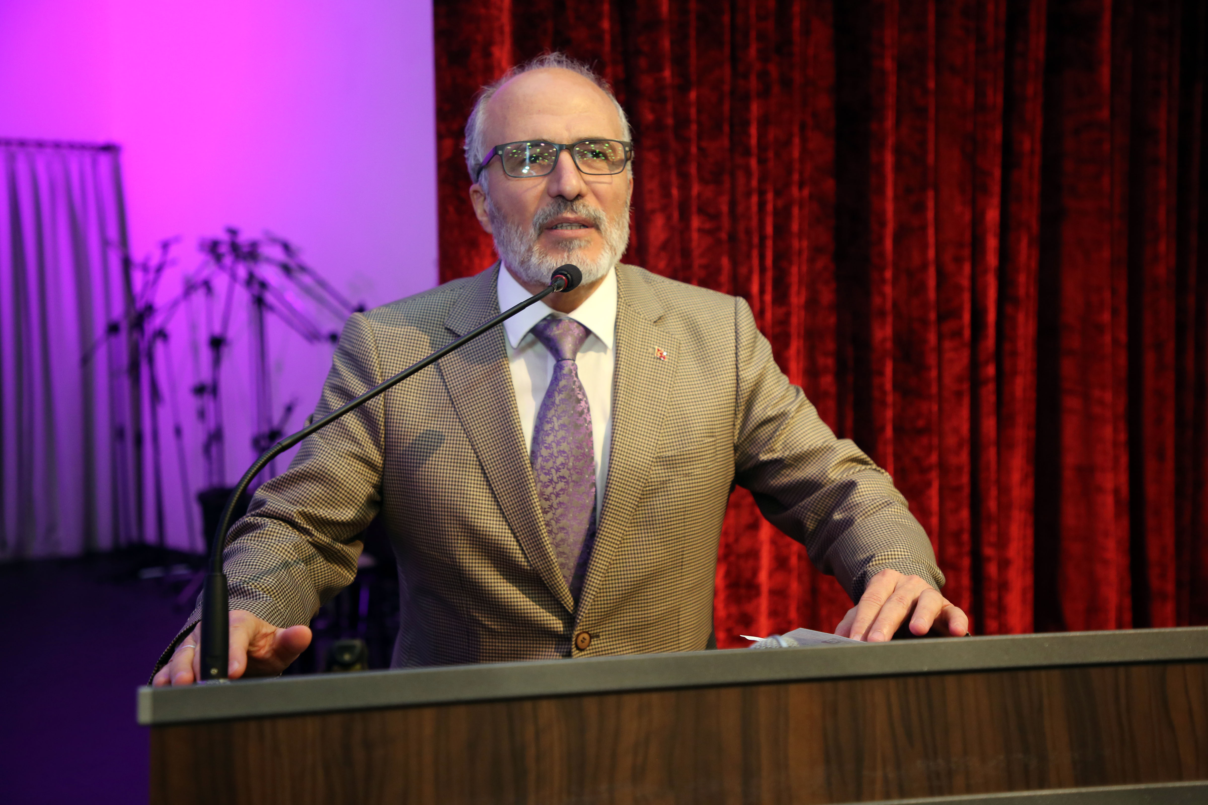 AFYON KOCATEPE ÜNİVERSİTESİ ÖĞRENCİ KULÜP VE TOPLULUKLARI BİLGİLENDİRME TOPLANTISI YAPILDI
