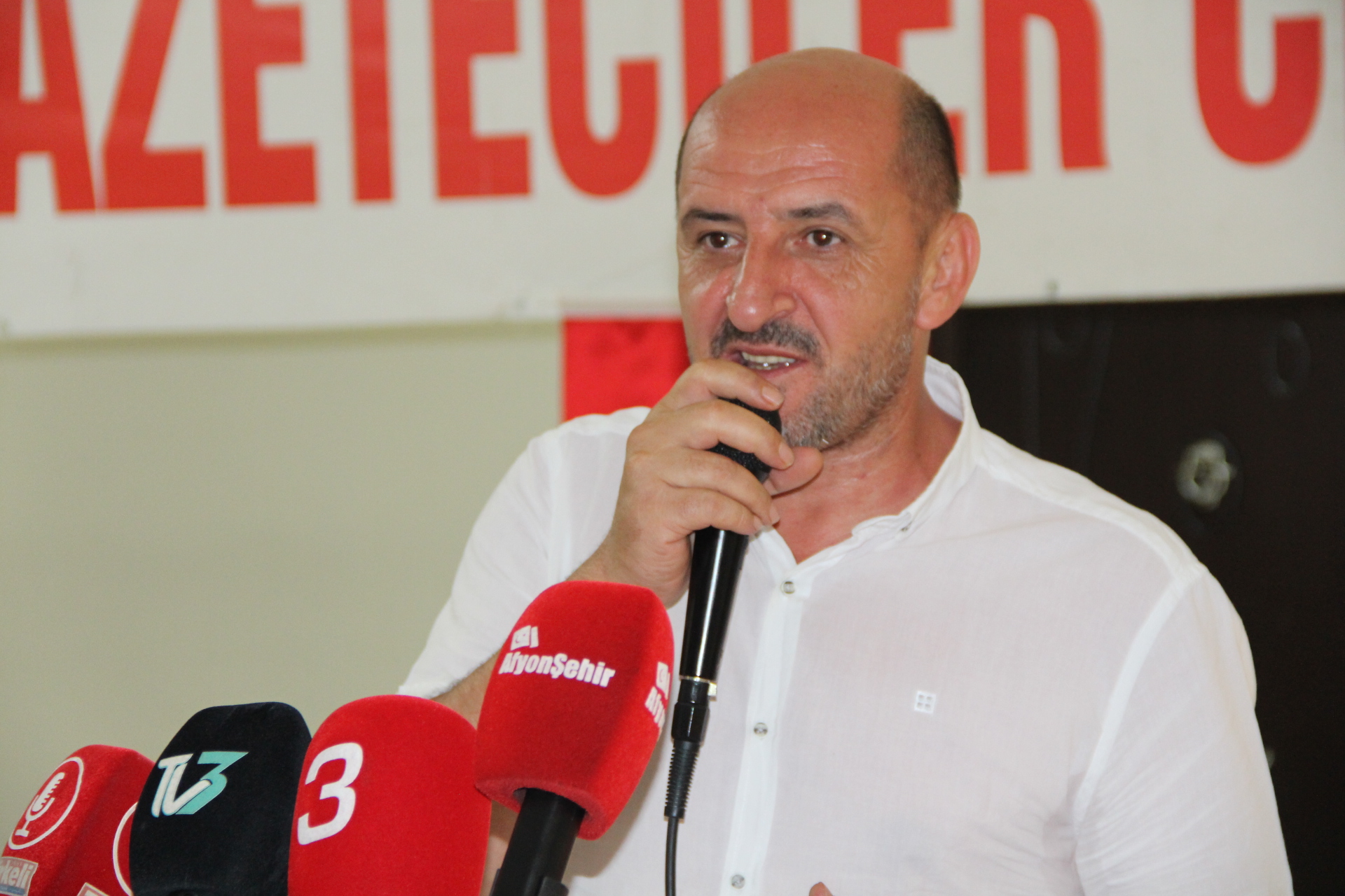 Gazeteci Yasin Köksal Hastanede Tedavi Altına Alındı