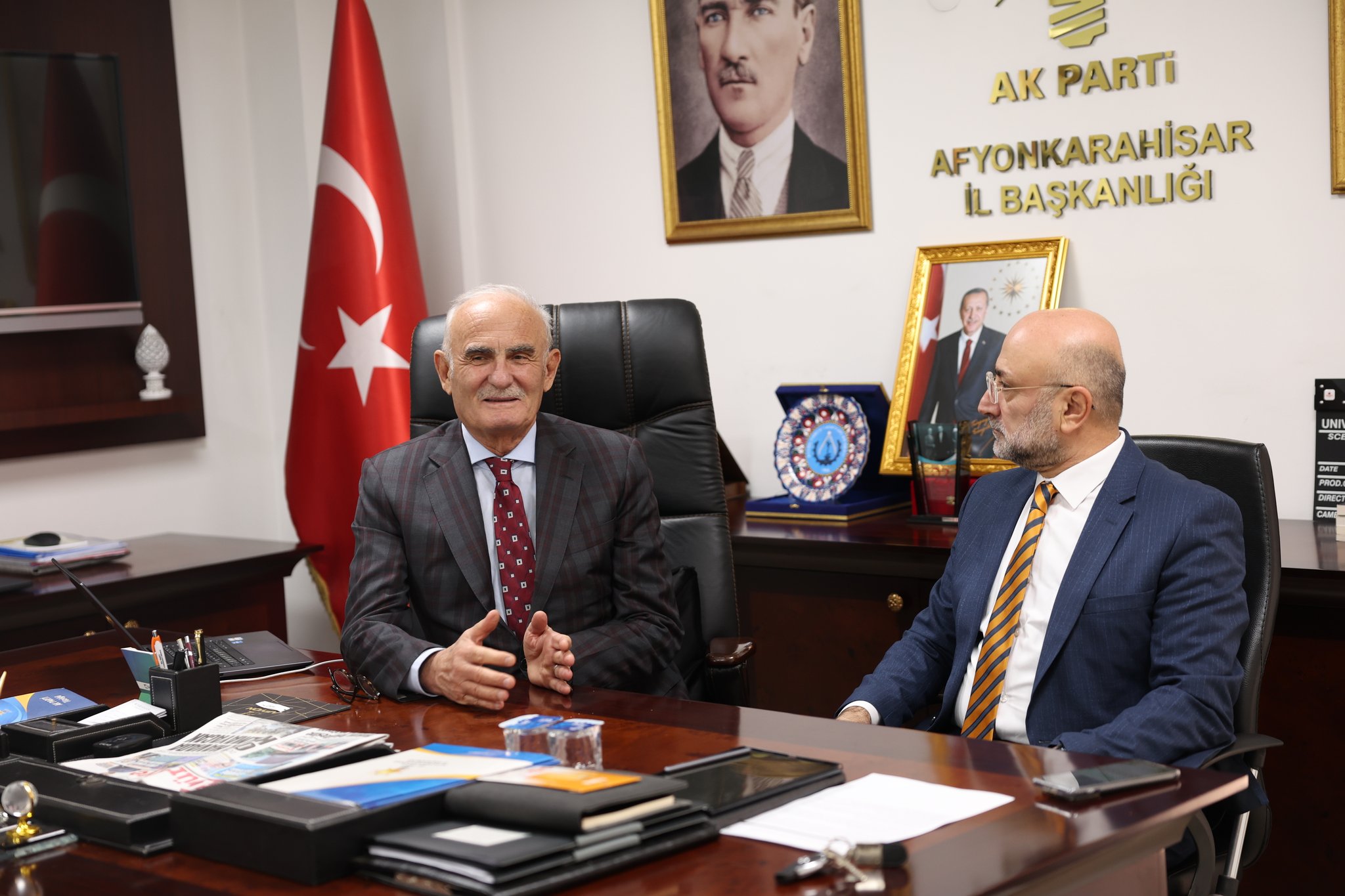 AK Partili Yılmaz'ın Gündemi Afyon Oldu İstişareler Edildi Notlar Alındı
