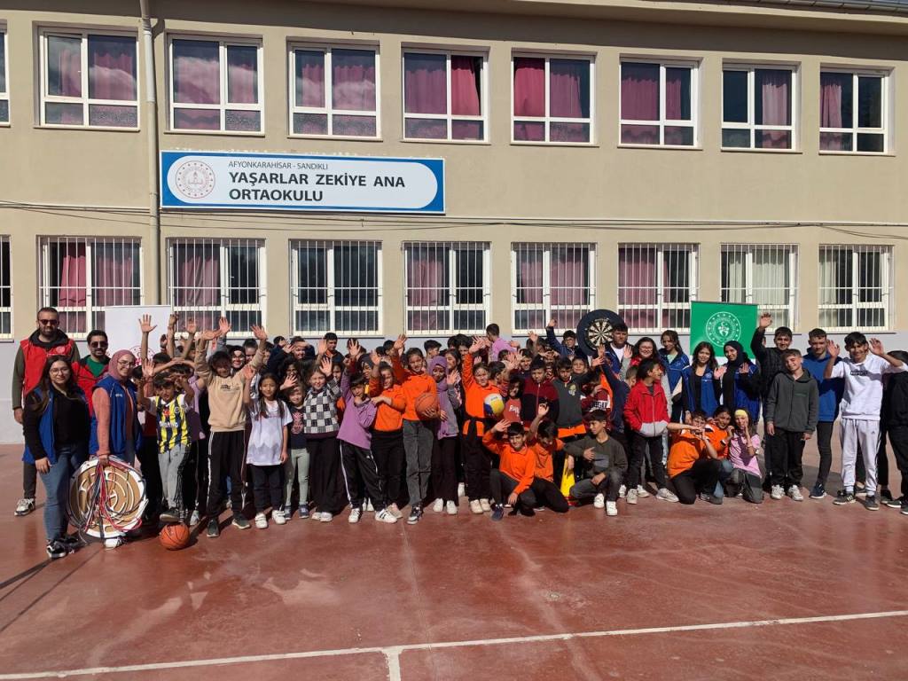 MERKEZİM HER YERDE PROJESİ KAPSAMINDA ÇOCUK ŞENLİKLERİ DÜZENLENİYOR