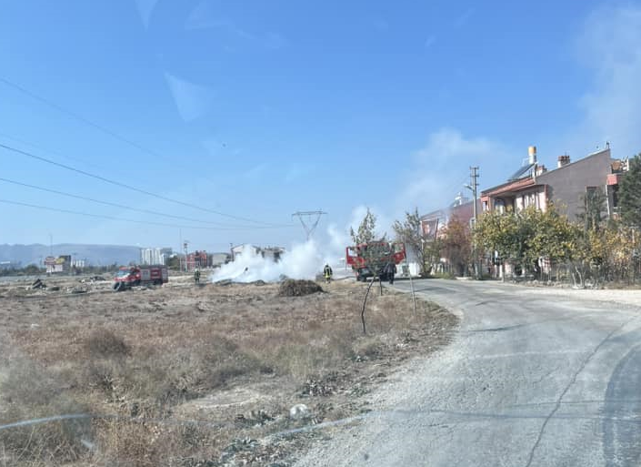 Otluk Alandaki Yangına İtfaiye Ekipleri Müdahale Etti