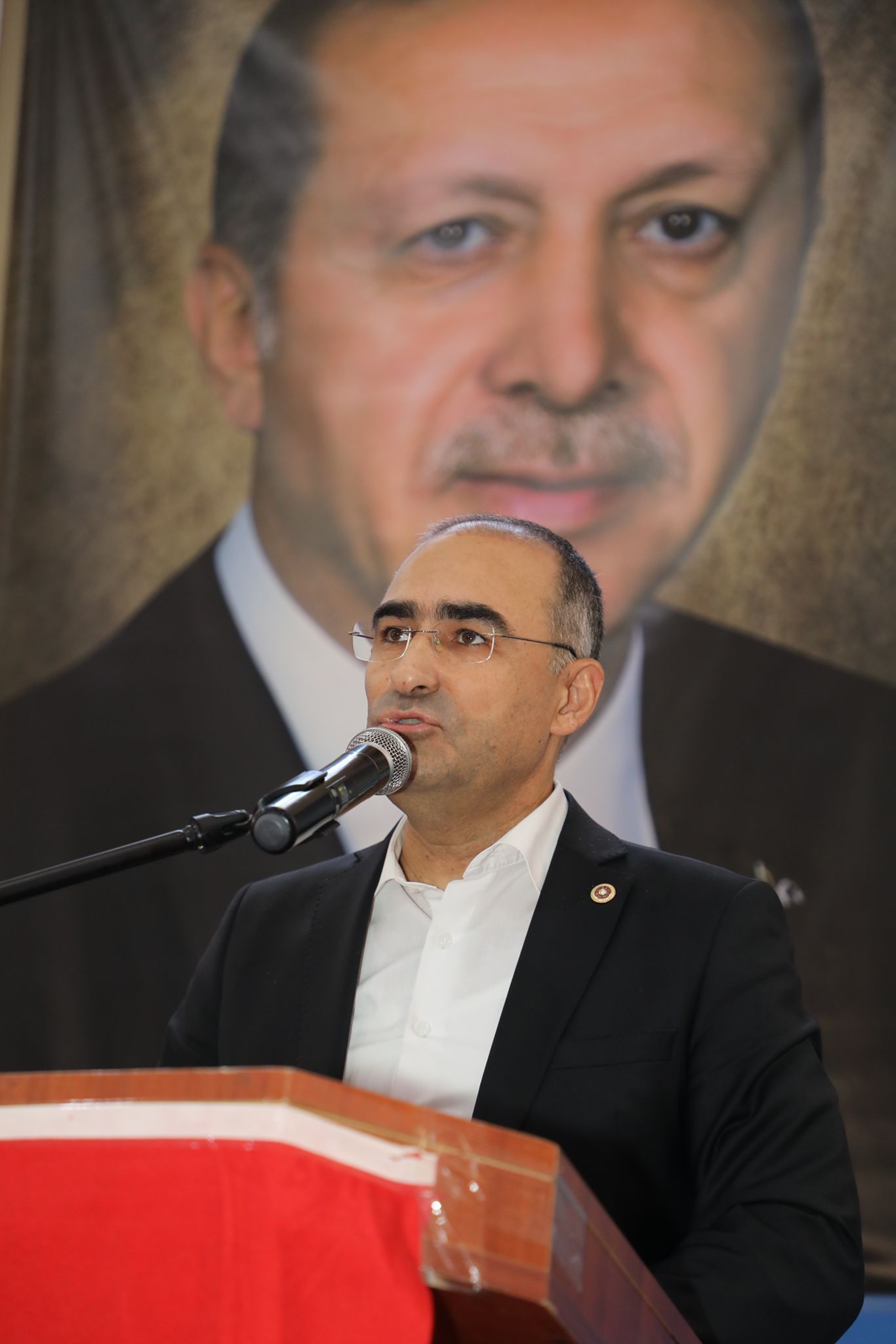 "YEPYENİ DESTANLAR YAZMA YAŞIMIZA DOĞRU İLERLİYORUZ"