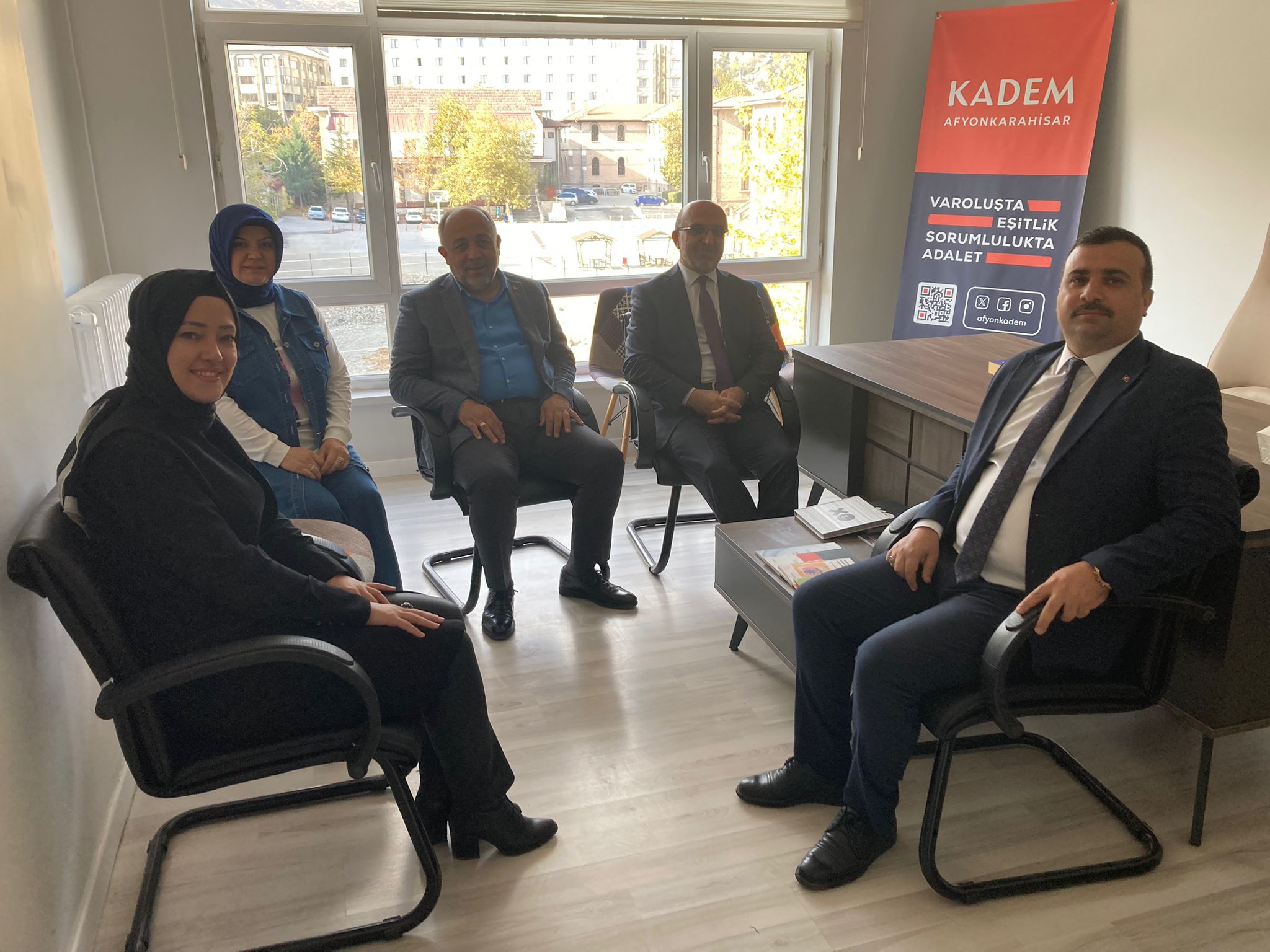 Afyonkarahisar Kurum Müdürlerinden KADEM’e Ziyaret