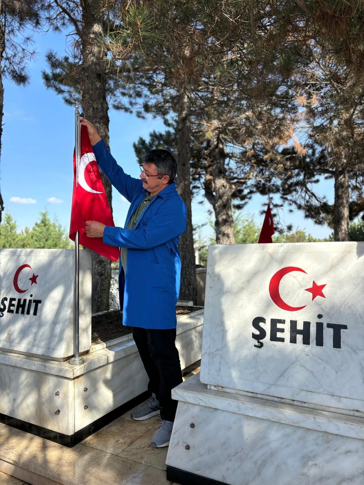 LİSELİLERDEN ALKIŞLANACAK DAVRANIŞ