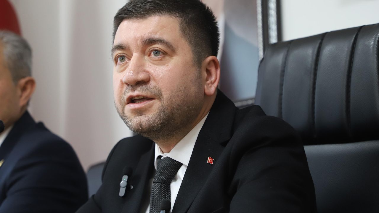 “Saygı göstermeyi er ya da geç öğreneceksiniz!”