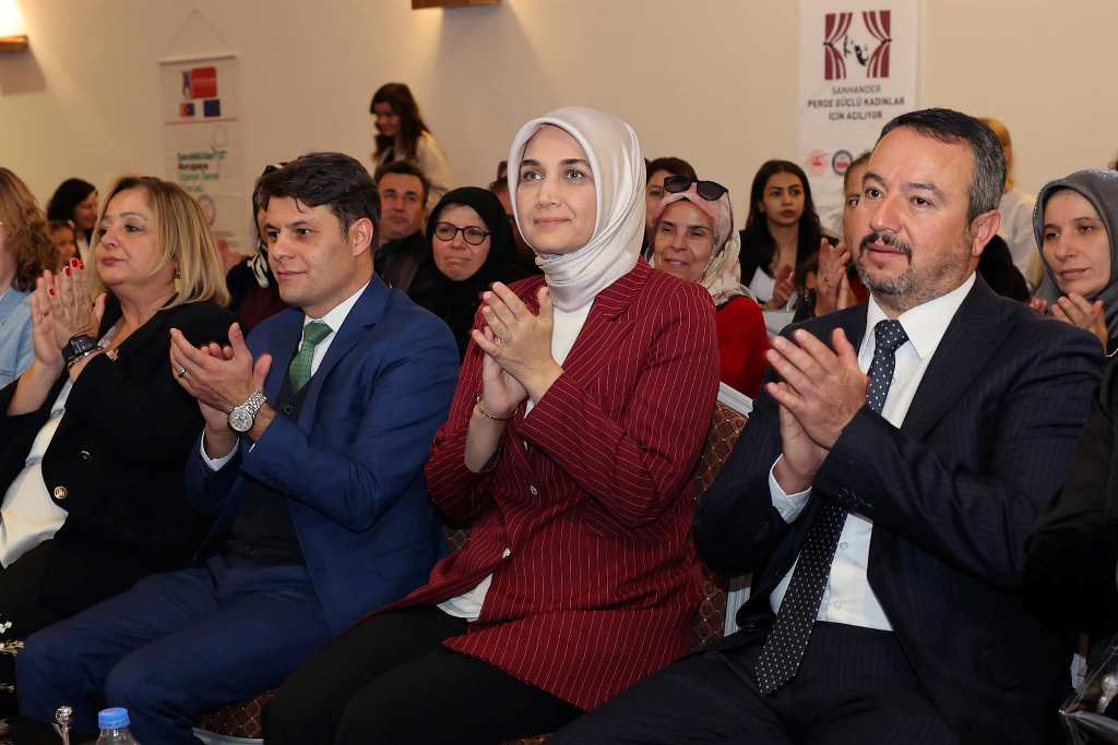 VALİ YİĞİTBAŞI, SANDIKLI'DA ZİYARETLERDE BULUNDU