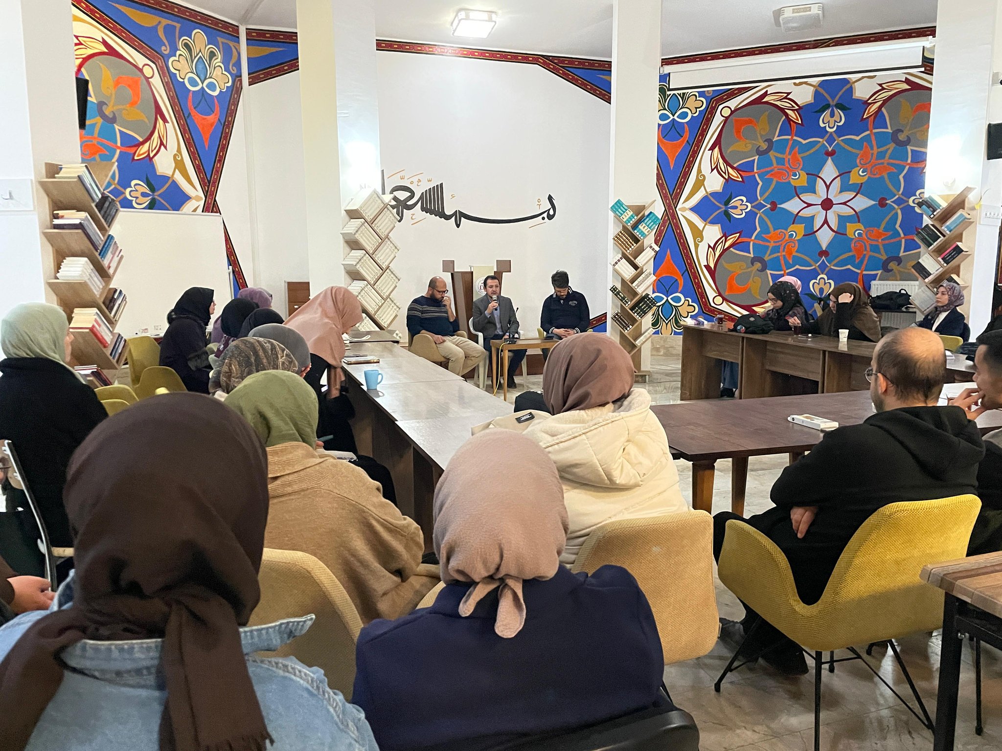 Akademik Söyleşiler Diyanet Çatısı Altında Sürüyor